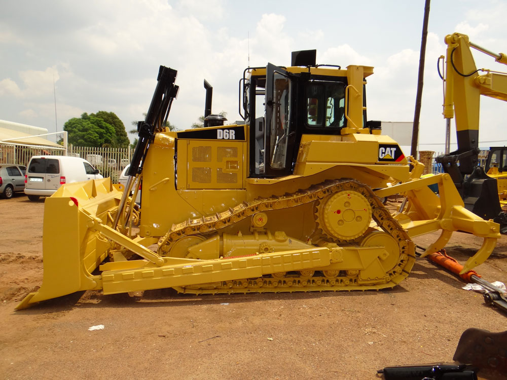 Services-Equipment-Sourcing